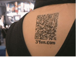 QR Code girl